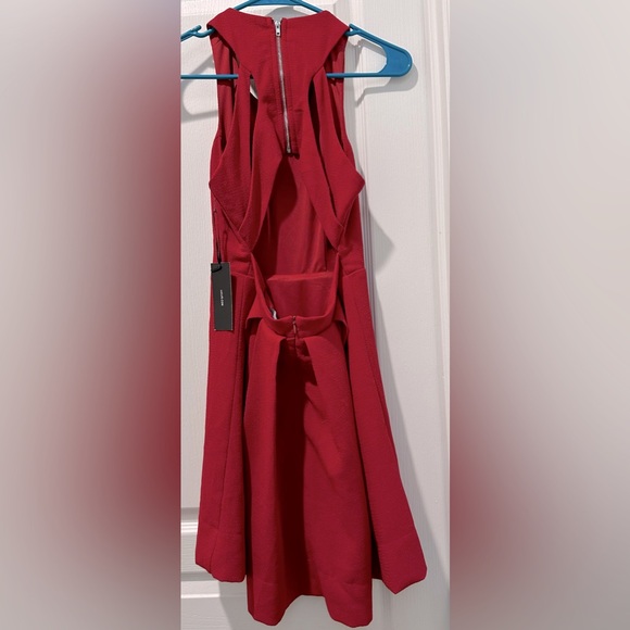 NWT Lulu’s Test Drive Sleeveless Wine Red Pleated Skater Mini Dress Back Cutouts - Picture 6 of 12